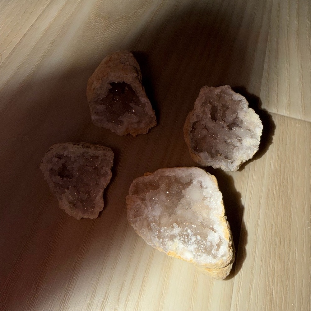4 geodes that are originally $180!